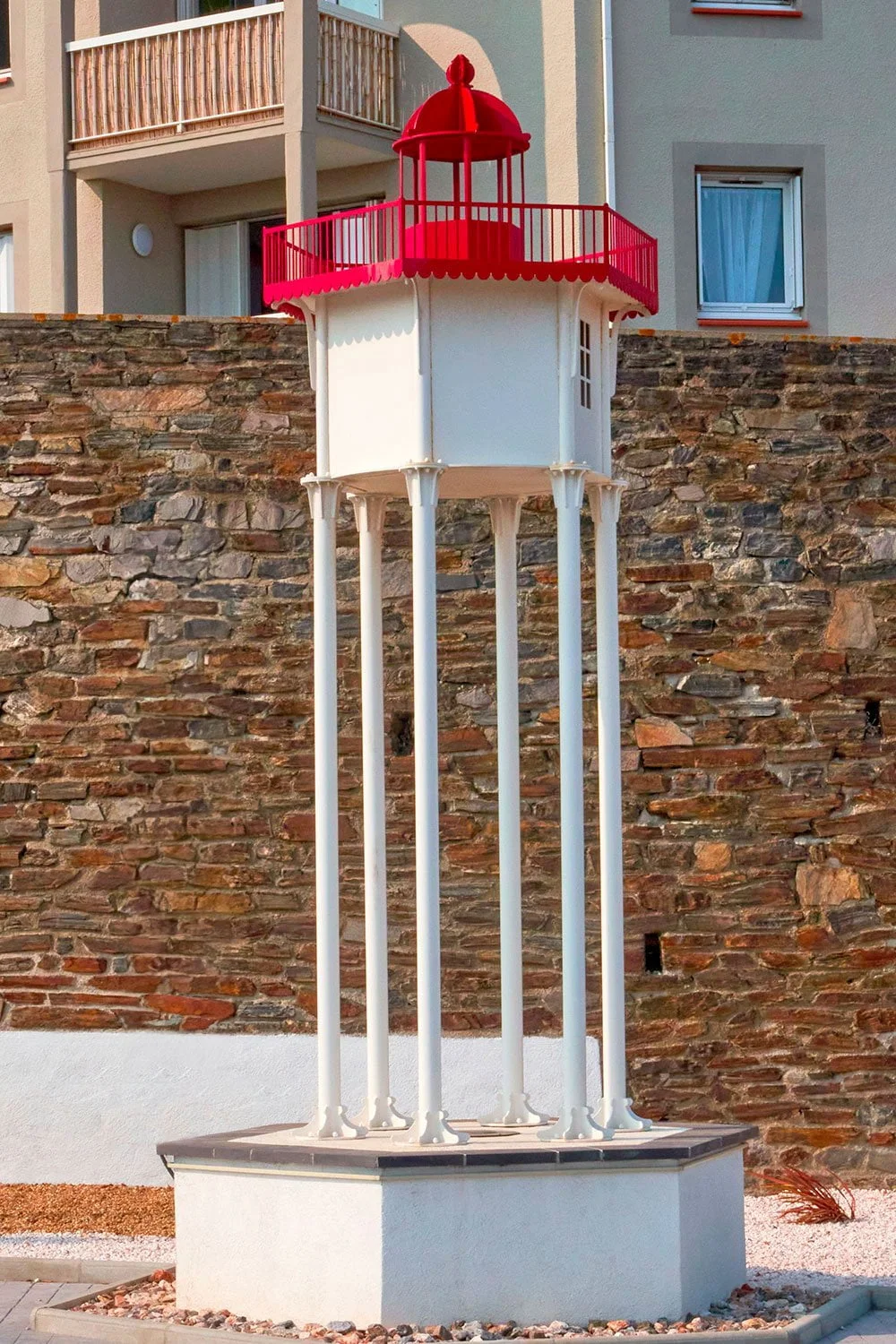 Mini phare de Port Vendres Ferneuf Métallerie